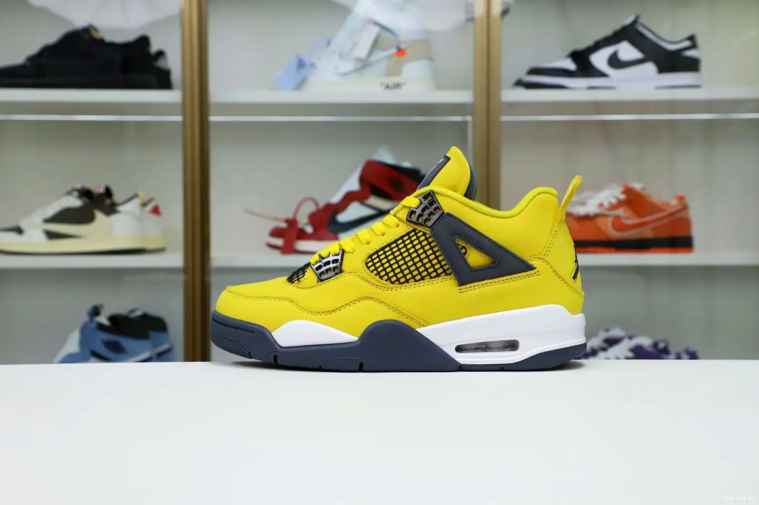 AIR JORDAN 4 Kimikick JORDAN AIR 2021 'LIGHTNING' RETRO 0818